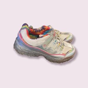 Avia Light Up Sneaker Memory Foam insole Girls Size 5 GGASV21ES110